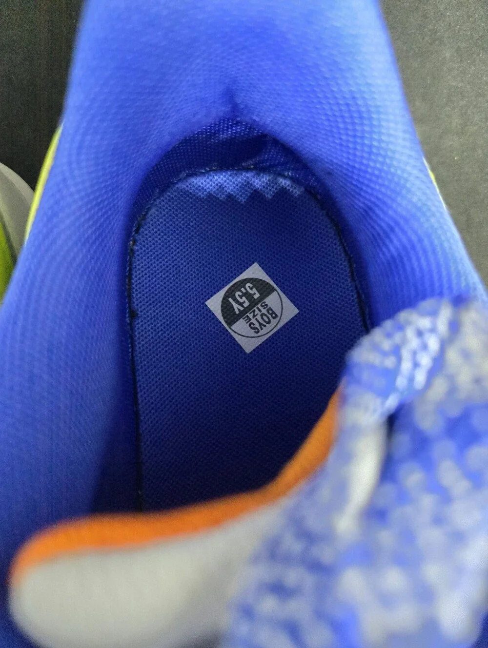 Nike Court Borough Low 2 SE Basketball Sneakers Shies 5.5Y